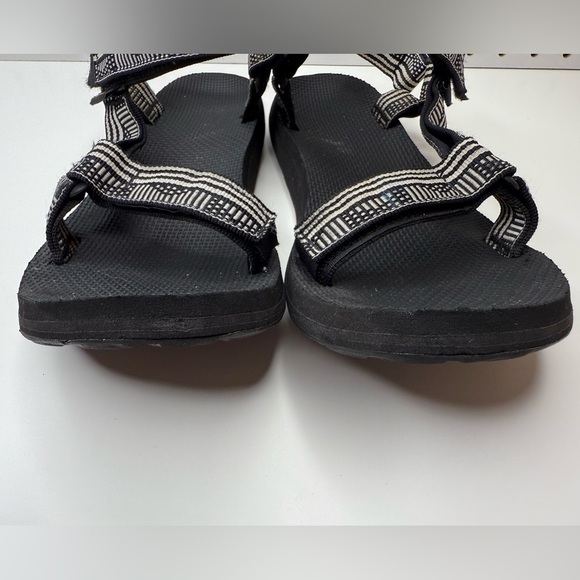 Teva Original Universal Sport Sandals Women’s 7 Black and White Geometric Print - Picture 13 of 15